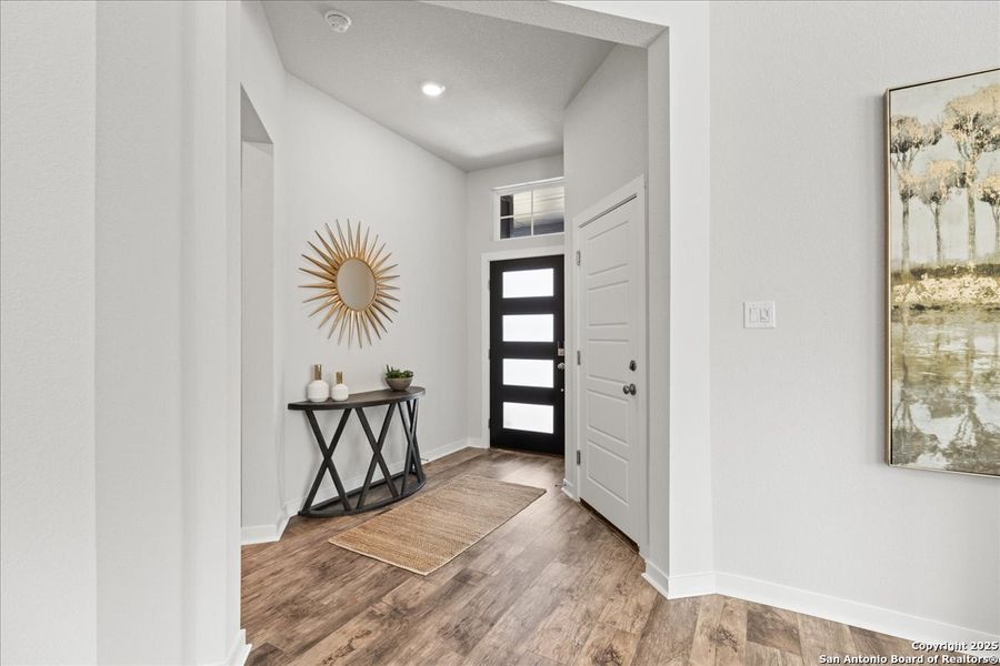 Furnished interior view inside a new home in Stream Waters, Seguin (Image 16).