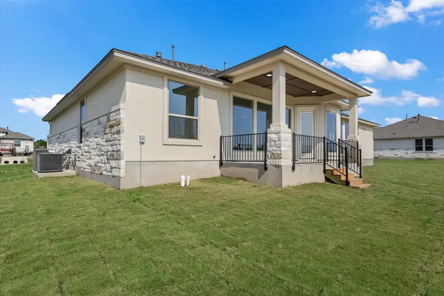 Representative exterior details of a home built from the Ingram II by Giddens Homes in Whispering Wind, Bertram (Image 30).