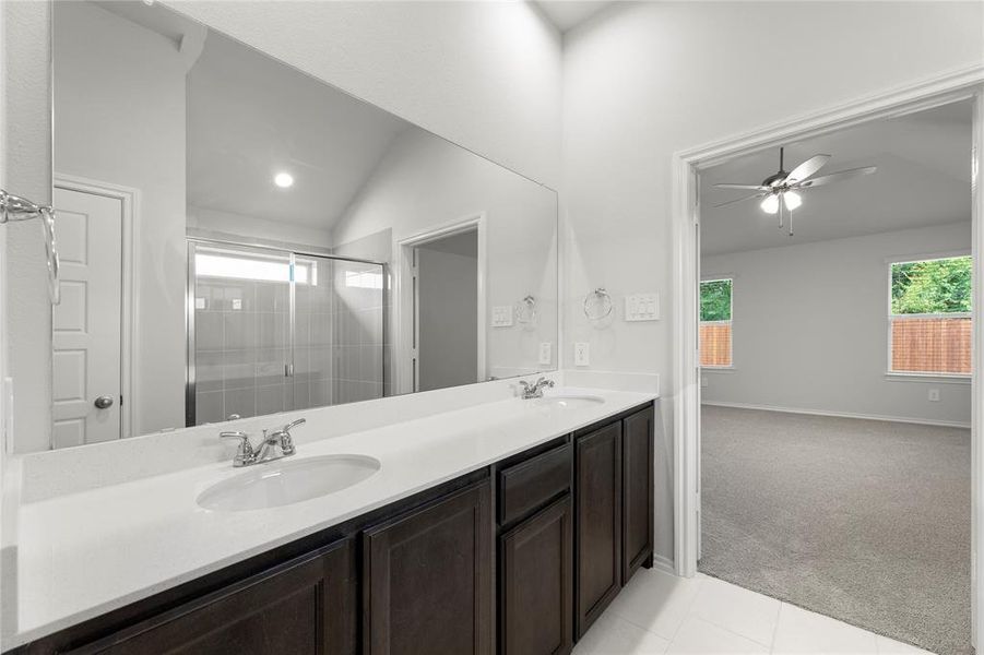 21. 1405 Hillbrook - Bath (3) 21. 1405 Hillbrook - Bath (3)