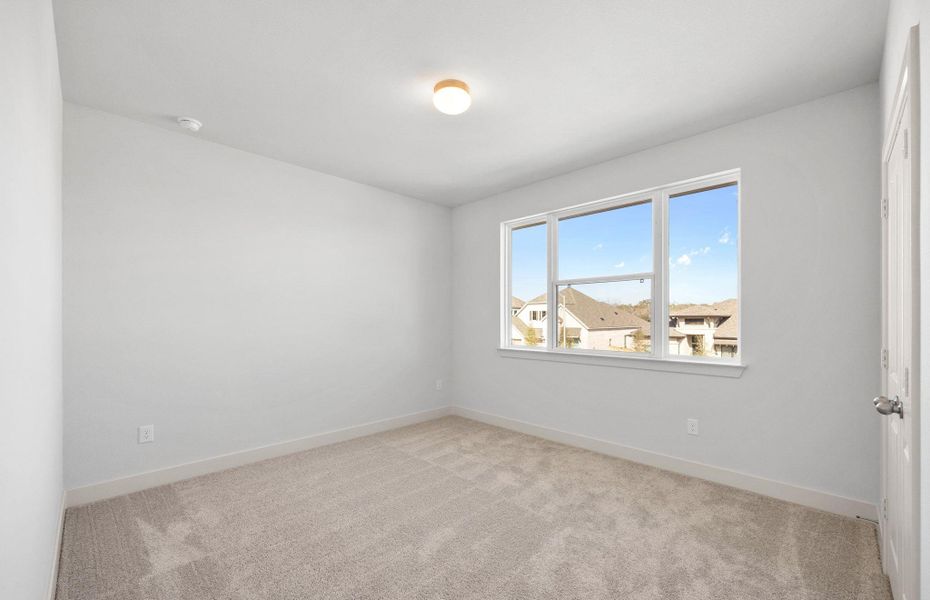 Spacious, unfurnished interior of a new home in Nolina, Georgetown (Image 26).