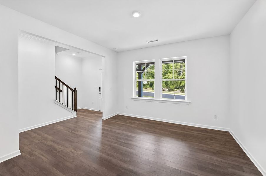 Spacious, unfurnished interior of a new home in Silverstone, Knightdale (Image 33).