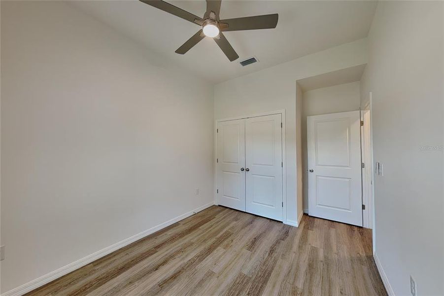 Spacious, unfurnished interior of a new home in , Port Charlotte (Image 9).