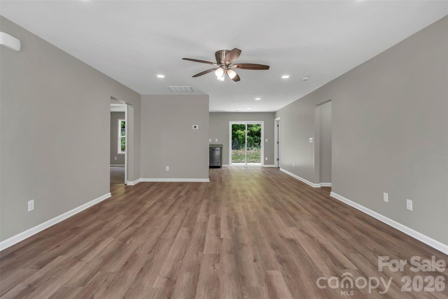Spacious, unfurnished interior of a new home in , Lancaster (Image 14).