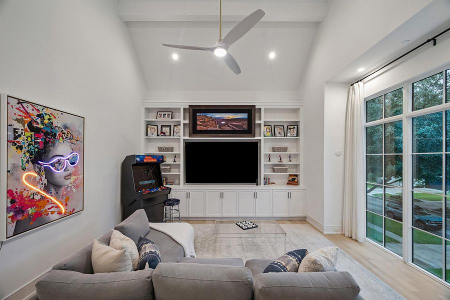 Furnished interior view inside a new home in , Bellaire (Image 17). Furnished interior view inside a new home in , Bellaire (Image 17).