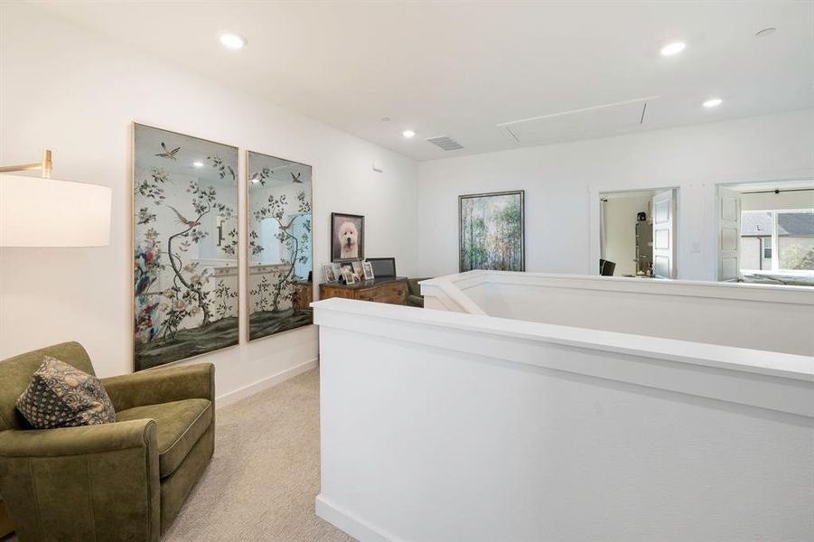 Furnished interior view inside a new home in , Wylie (Image 13).