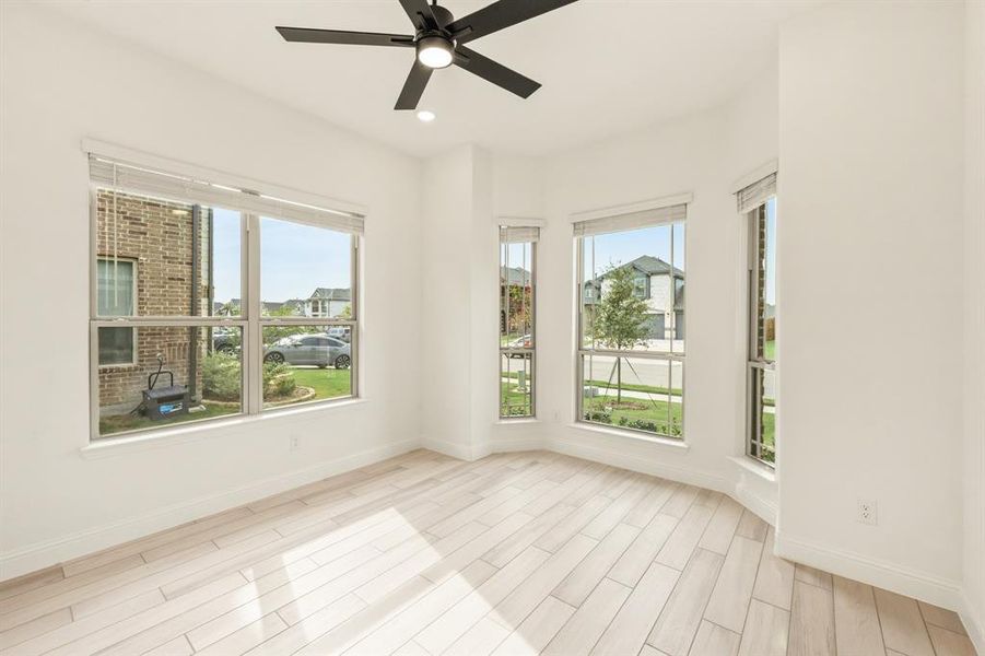 Spacious, unfurnished interior of a new home in West Crossing, Anna (Image 31).
