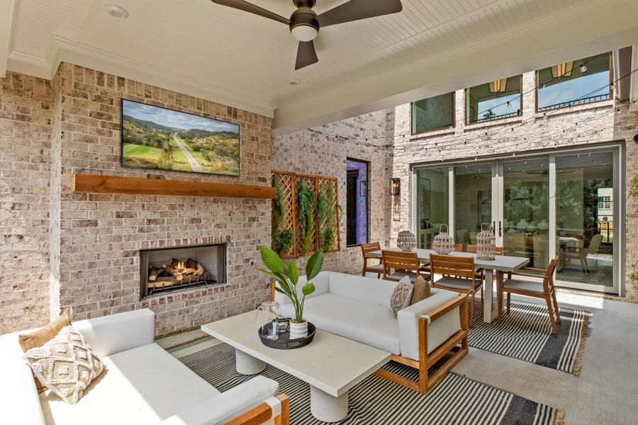 The Marabelle Outdoor Living Area