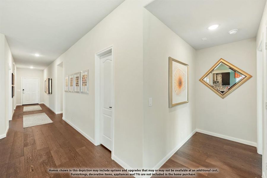 Spacious, unfurnished interior of a new home in Bear Creek Elements, Lavon (Image 18).