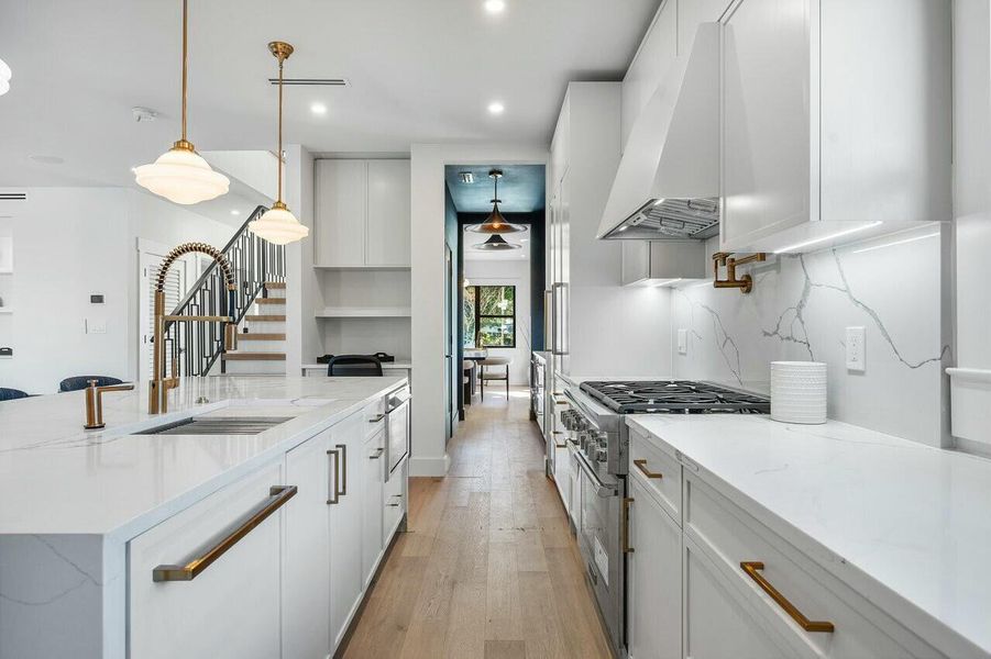 Kitchen 5 Kitchen 5