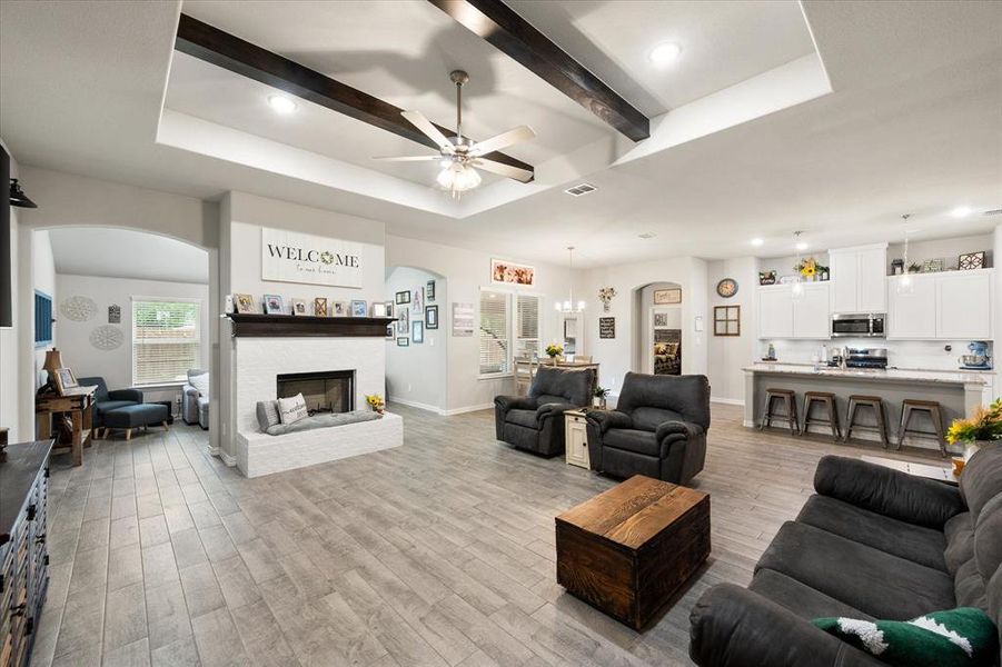 Oversized living room with gas starter fireplace