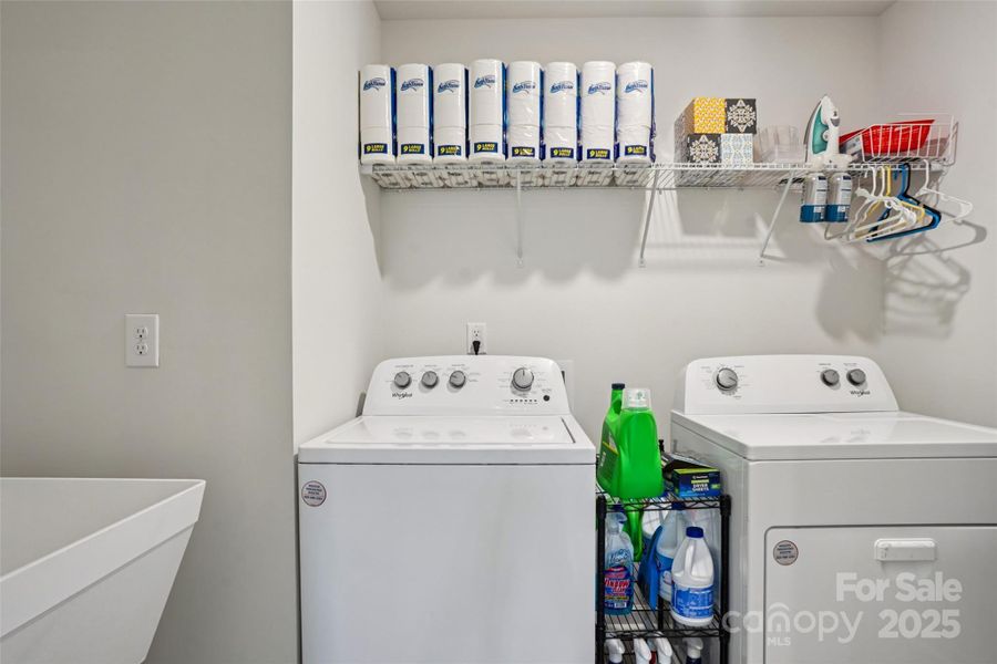 Image 43 of a home in Falls Cove.