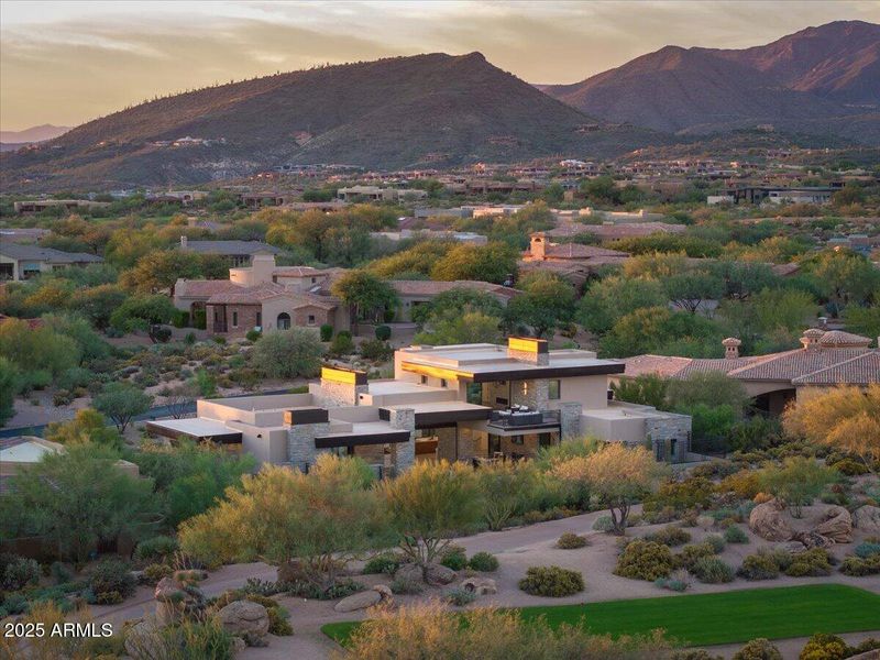 086-Mountain Views 086-Mountain Views