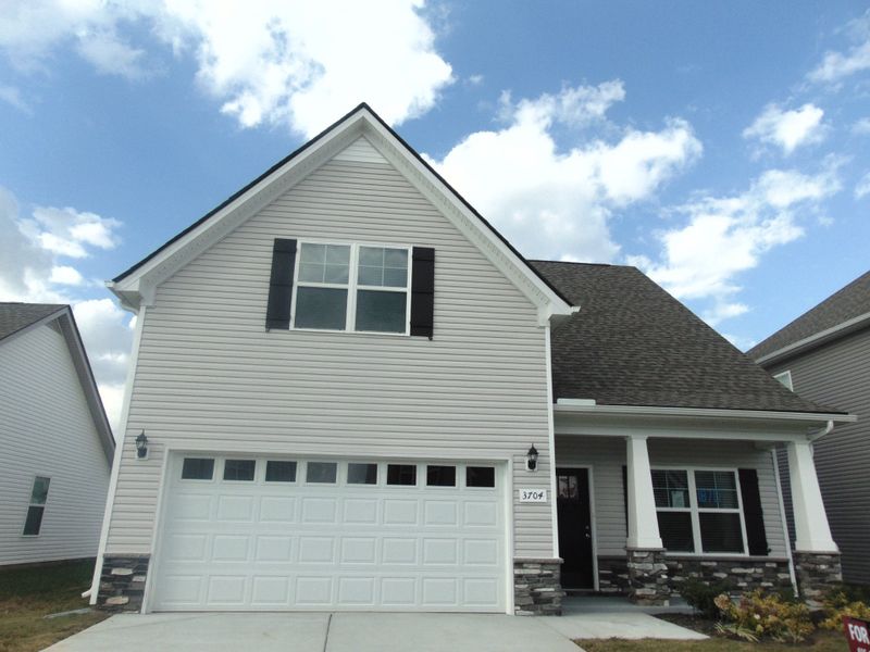 This fantastic 1989sqft home has a 2 car garage, 3 bedroom+bonus room, and 2.5 baths. The primary bedroom is on the first floor, with the other 3 being on the second floor. This fantastic 1989sqft home has a 2 car garage, 3 bedroom+bonus room, and 2.5 baths. The primary bedroom is on the first floor, with the other 3 being on the second floor.