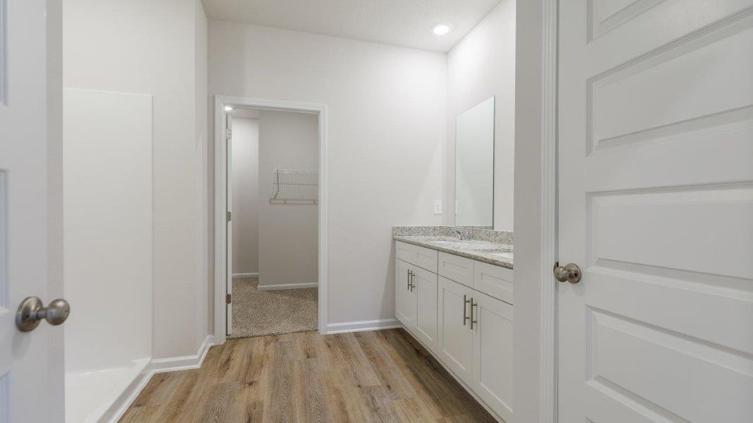 Image 33 representing the Plan by D.R. Horton in Greystone, Crawfordville, FL. Image 33 representing the Plan by D.R. Horton in Greystone, Crawfordville, FL.