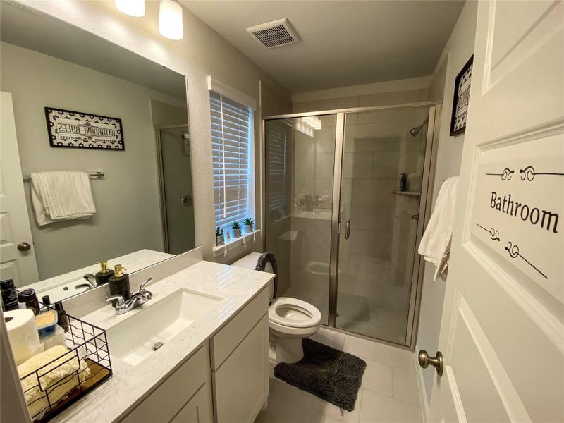 Furnished interior view inside a new home in Stonecreek Estates 50', Richmond (Image 4). Furnished interior view inside a new home in Stonecreek Estates 50', Richmond (Image 4).