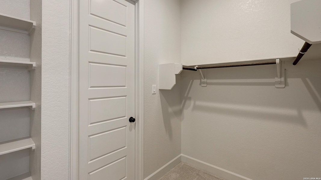 Spacious, unfurnished interior of a new home in Arcadia Ridge, San Antonio (Image 27). Spacious, unfurnished interior of a new home in Arcadia Ridge, San Antonio (Image 27).