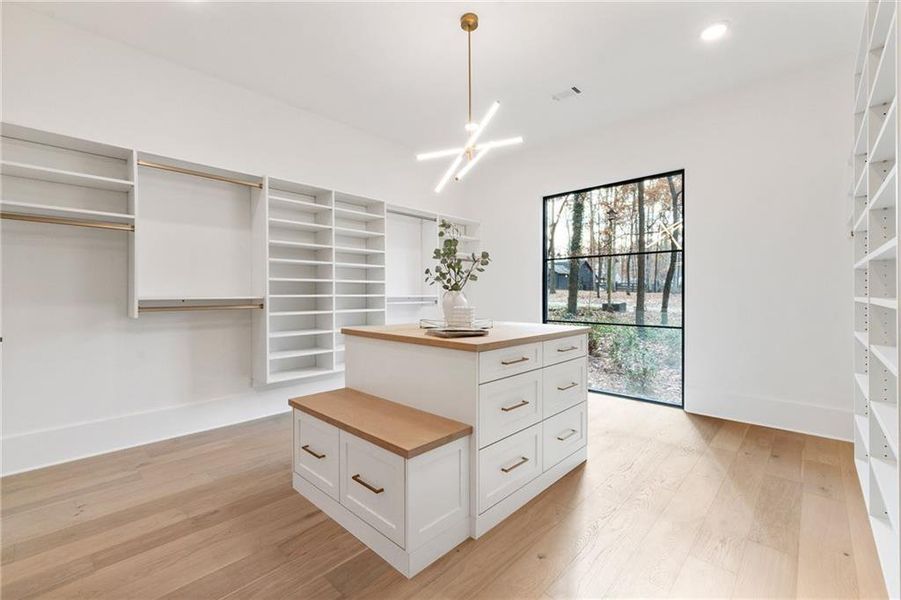 Furnished interior view inside a new home in , Alpharetta (Image 53).