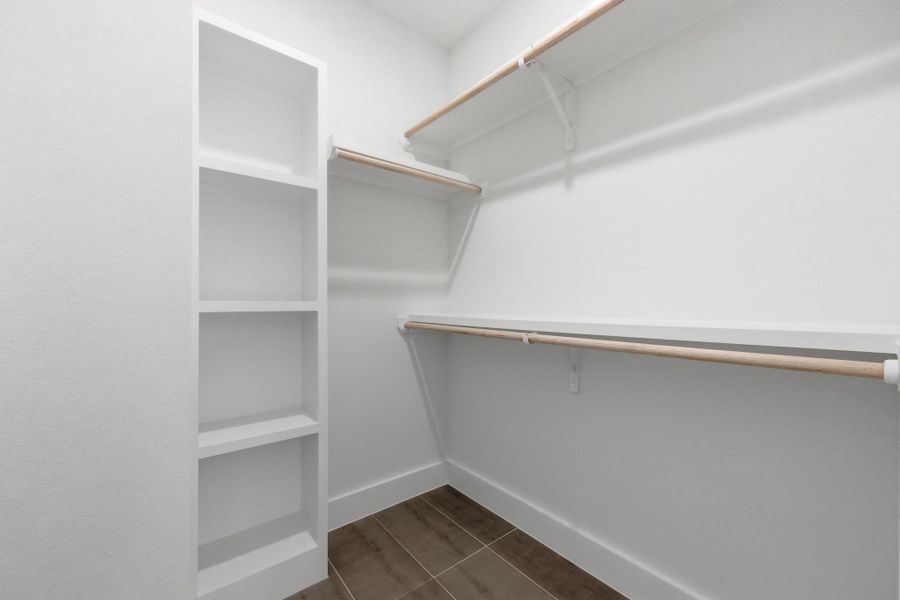 Spacious, unfurnished interior of a new home in , Austin (Image 20).