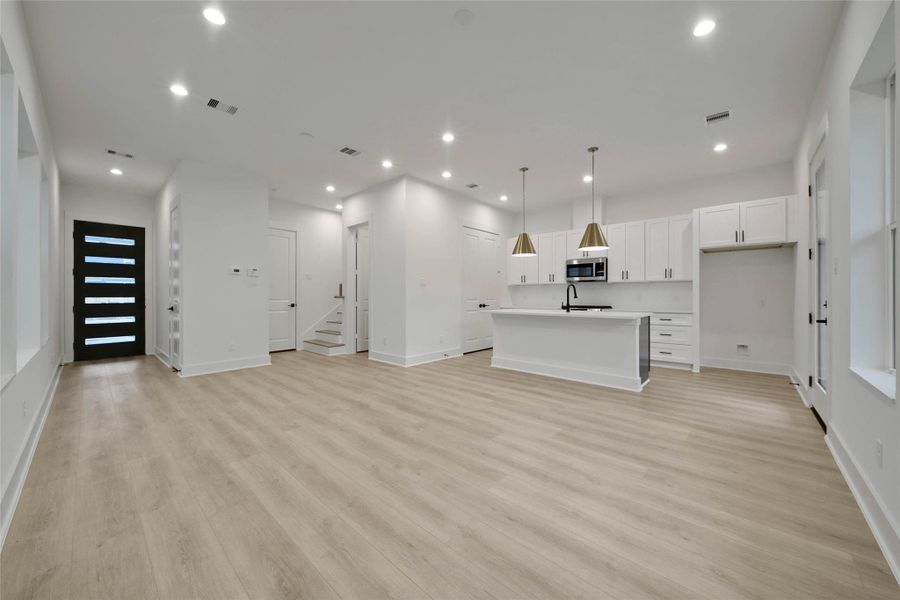 Spacious, unfurnished interior of a new home in , Houston (Image 20). Spacious, unfurnished interior of a new home in , Houston (Image 20).