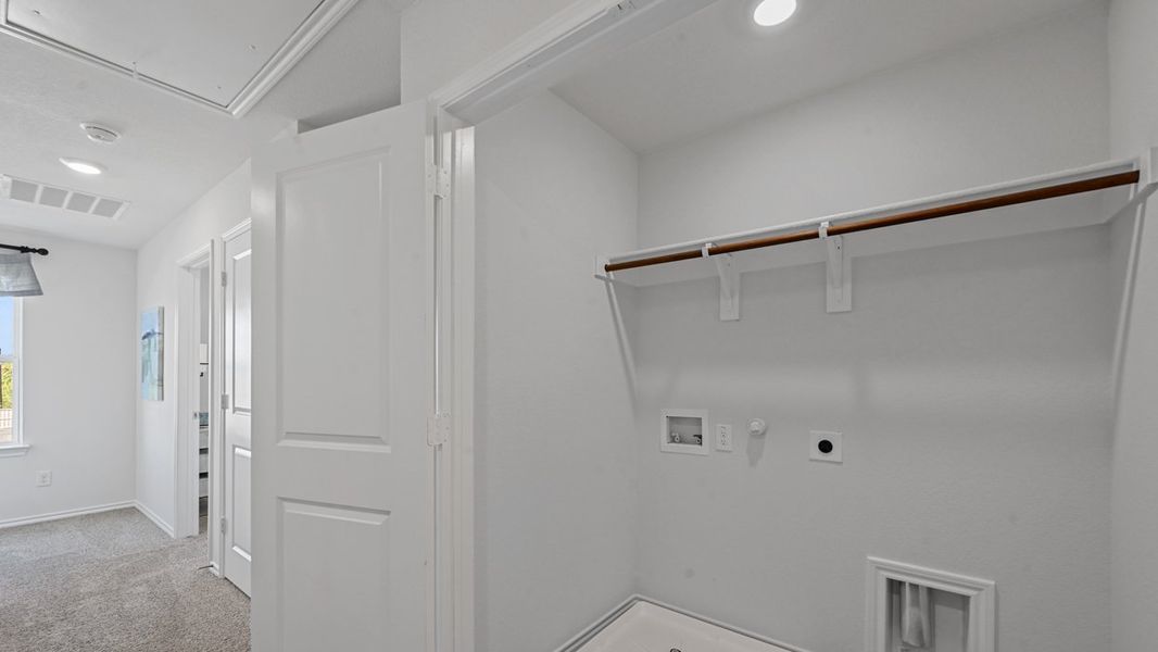 Spacious, unfurnished interior of a new home in Cartwright Mays, Crandall (Image 18).