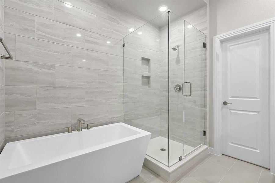 Furnished interior view inside a new home in Walsh: Townhomes - The Patios, Aledo (Image 6). Furnished interior view inside a new home in Walsh: Townhomes - The Patios, Aledo (Image 6).