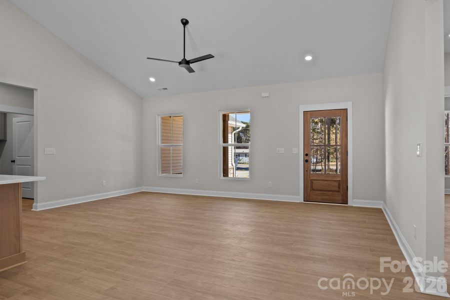 Spacious, unfurnished interior of a new home in , Lincolnton (Image 31).
