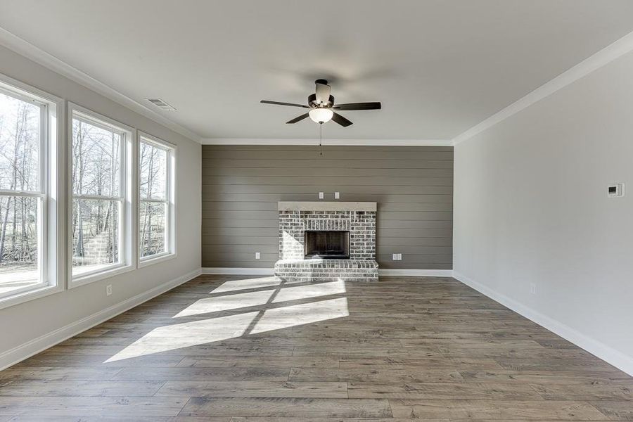 Spacious, unfurnished interior of a new home in , Jefferson (Image 19).