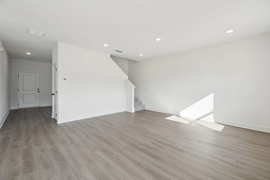 Spacious, unfurnished interior of a new home in Ascent at Arbor Ridge, La Vergne (Image 17).