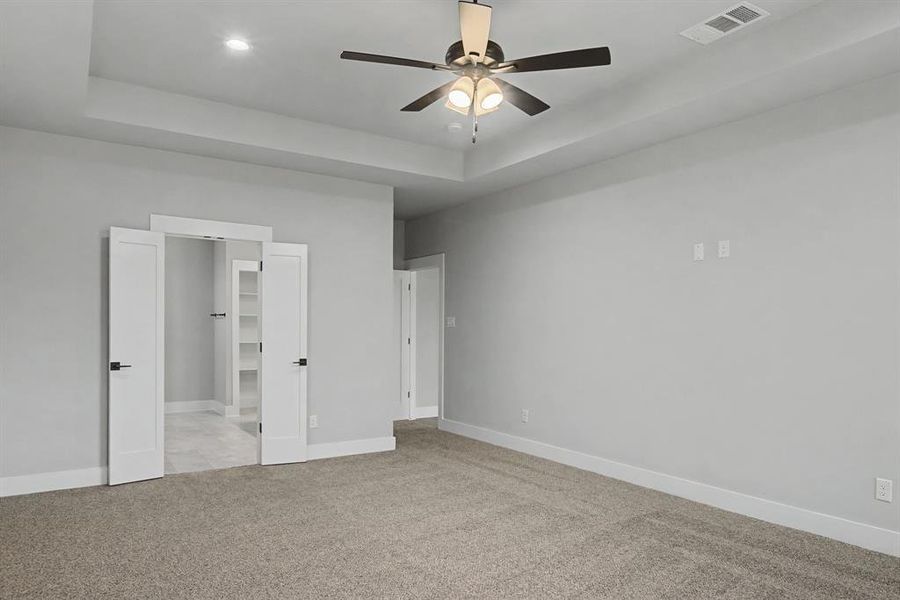 Spacious, unfurnished interior of a new home in , Dallas (Image 13). Spacious, unfurnished interior of a new home in , Dallas (Image 13).