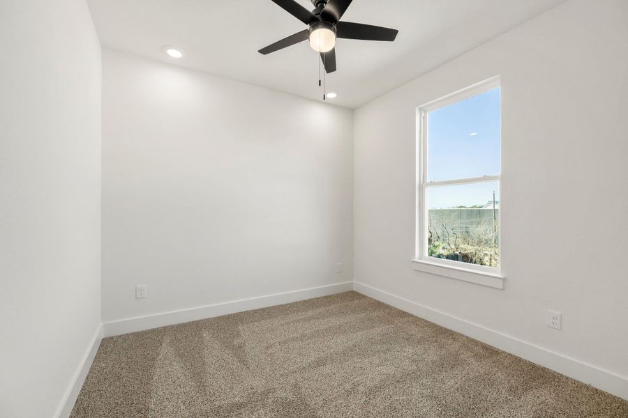 Spacious, unfurnished interior of a new home in , Houston (Image 28).