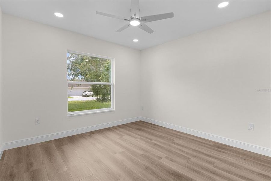 Spacious, unfurnished interior of a new home in , Summerfield (Image 29).