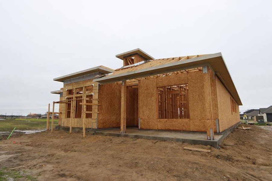 Let us show you how our advanced framing techniques have stood the test of time and allow more insulation for a quieter and more energy efficient home.