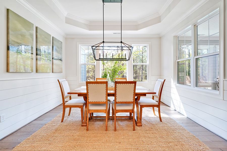 Shelter Bay, Dining Room