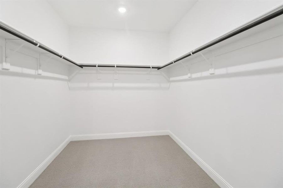 Spacious, unfurnished interior of a new home in Ashford Park - Texana Series, Corinth (Image 28).