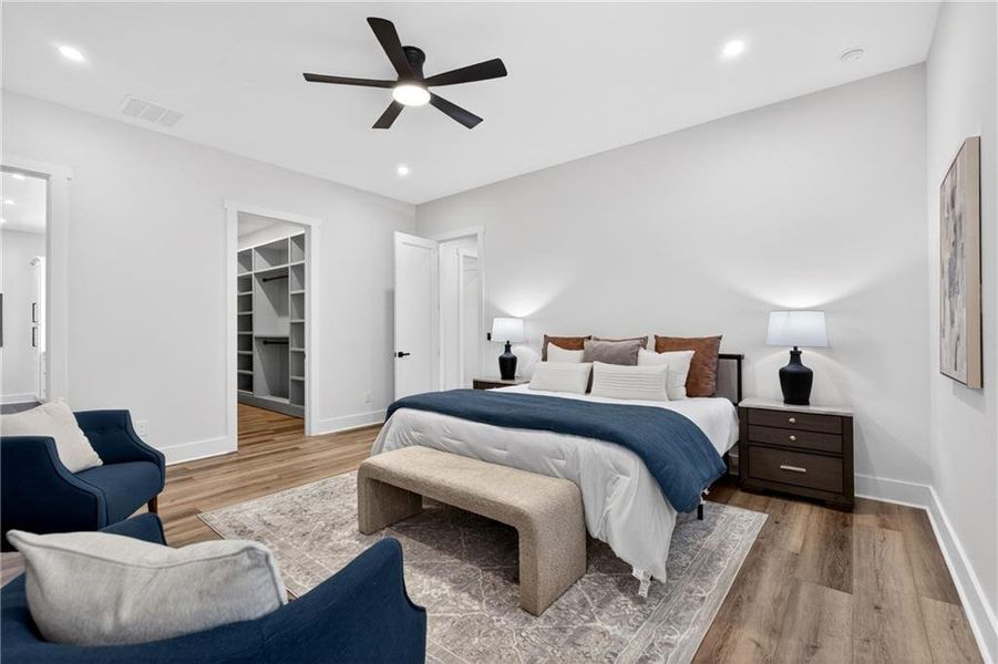 Furnished interior view inside a new home in , Dahlonega (Image 17).