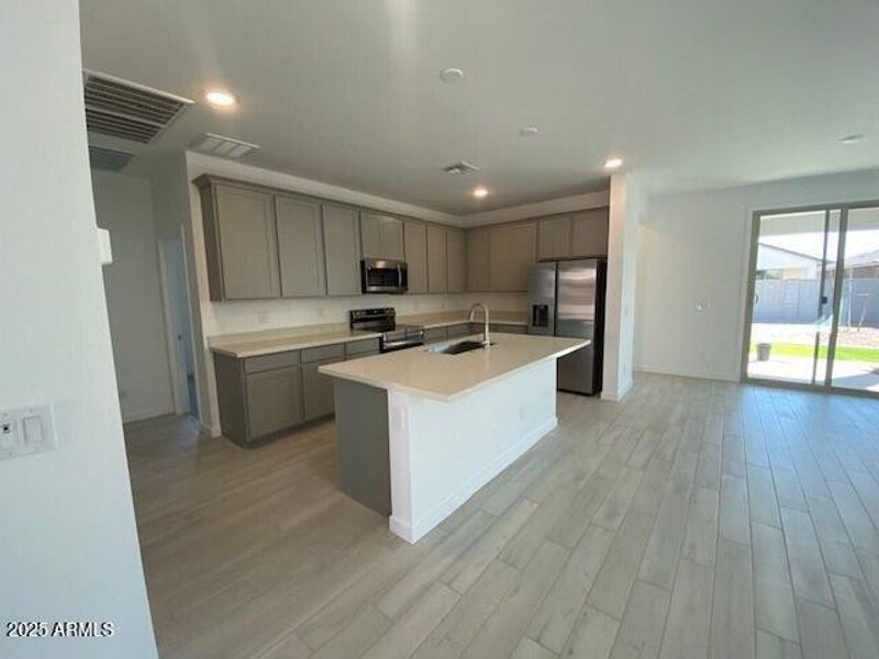 WP19 Lot 32 - Kitchen