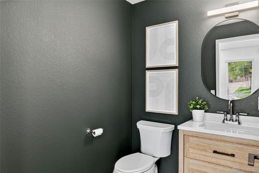 Powder Bathroom Main Floor