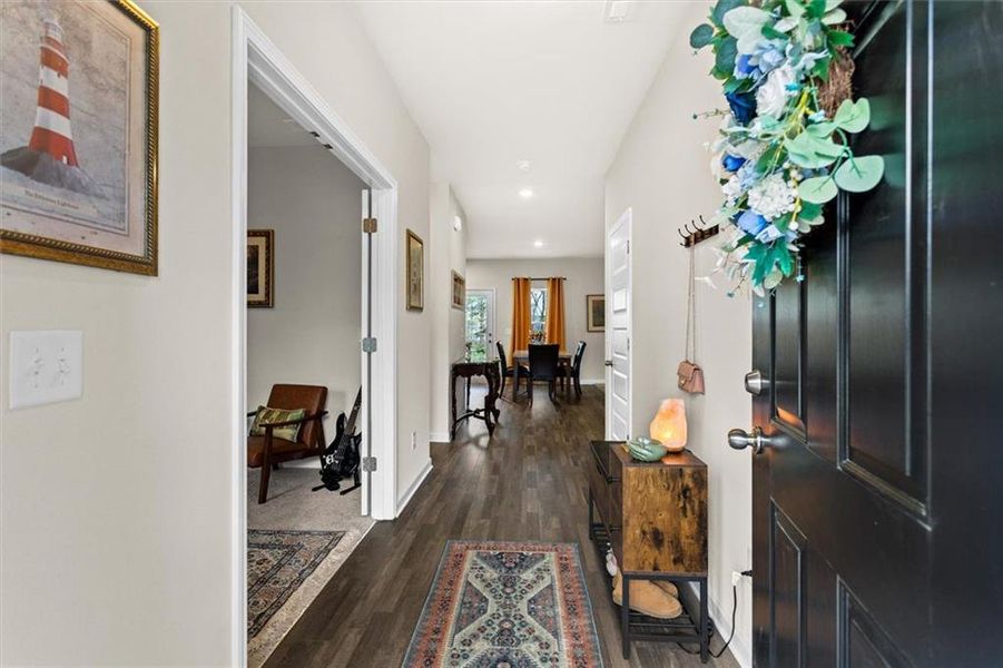 Furnished interior view inside a new home in Garrett Preserve, Hiram (Image 49).