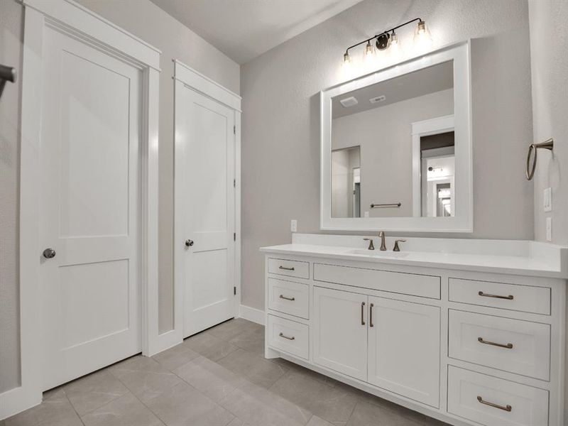 Furnished interior view inside a new home in , Fort Worth (Image 9). Furnished interior view inside a new home in , Fort Worth (Image 9).