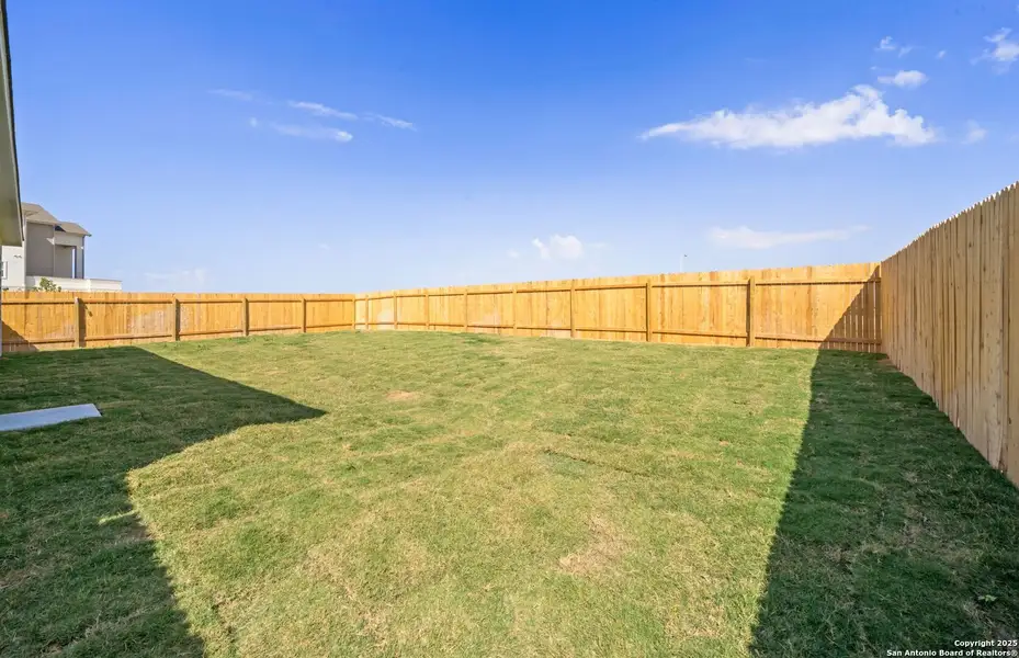 Exterior details and patio area of a home in Alto, San Marcos (Image 2). Exterior details and patio area of a home in Alto, San Marcos (Image 2).