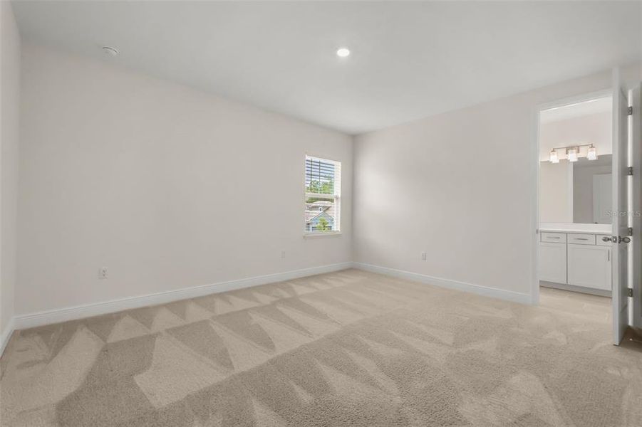 Spacious, unfurnished interior of a new home in Palms at Windermere, Windermere (Image 49). Spacious, unfurnished interior of a new home in Palms at Windermere, Windermere (Image 49).
