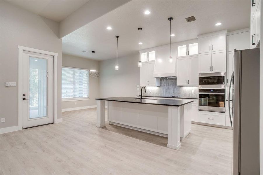 Furnished interior view inside a new home in , Bridgeport (Image 10).