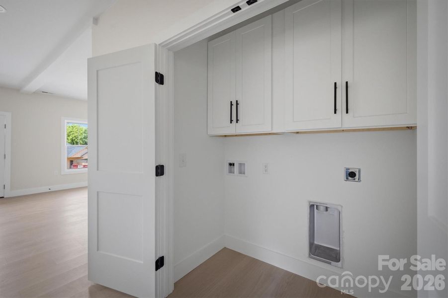 Spacious, unfurnished interior of a new home in , Valdese (Image 24). Spacious, unfurnished interior of a new home in , Valdese (Image 24).