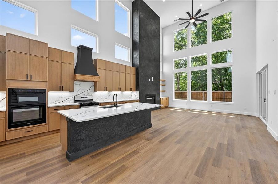 Furnished interior view inside a new home in , Dallas (Image 19).