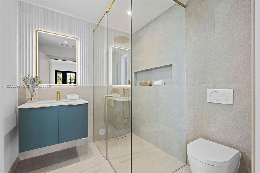 Furnished interior view inside a new home in , Miami Beach (Image 85). Furnished interior view inside a new home in , Miami Beach (Image 85).