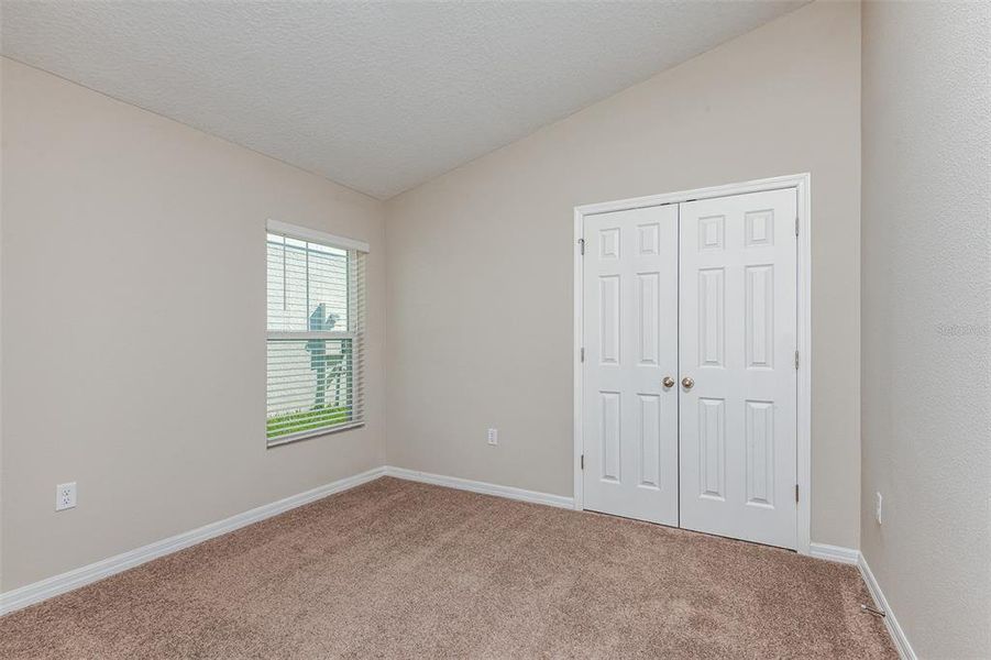 Spacious, unfurnished interior of a new home in Scenic Terrace, Haines City (Image 18).