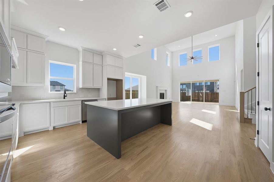 Furnished interior view inside a new home in Tavolo Park, Fort Worth (Image 6).