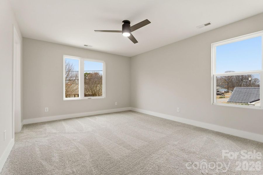 Spacious, unfurnished interior of a new home in , Kannapolis (Image 30).
