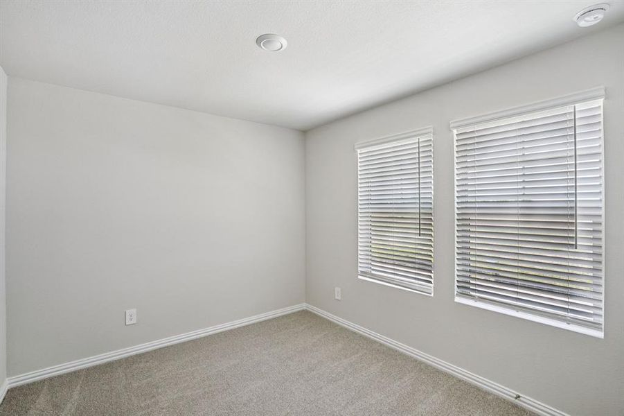 Photo is not of the actual home, but is an inspirational photo of builder’s model home and may depict options, furnishings, and/or decorator features that are not included. Photo is not of the actual home, but is an inspirational photo of builder’s model home and may depict options, furnishings, and/or decorator features that are not included.