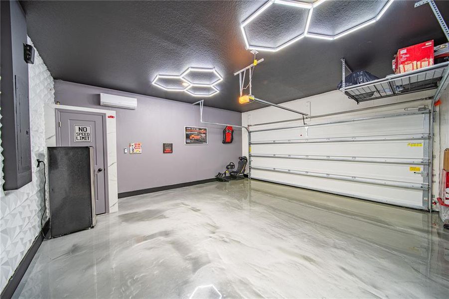 Image 32 of a home in .